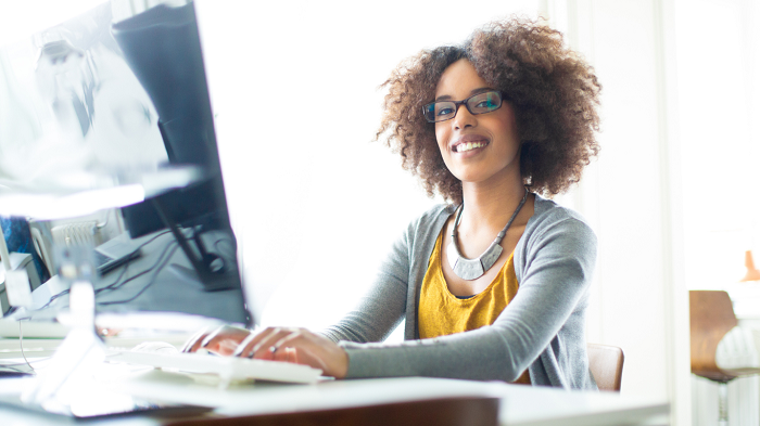 Caravana do Empreendedorismo Feminino oferece 16 cursos gratuitos no Recanto das Emas